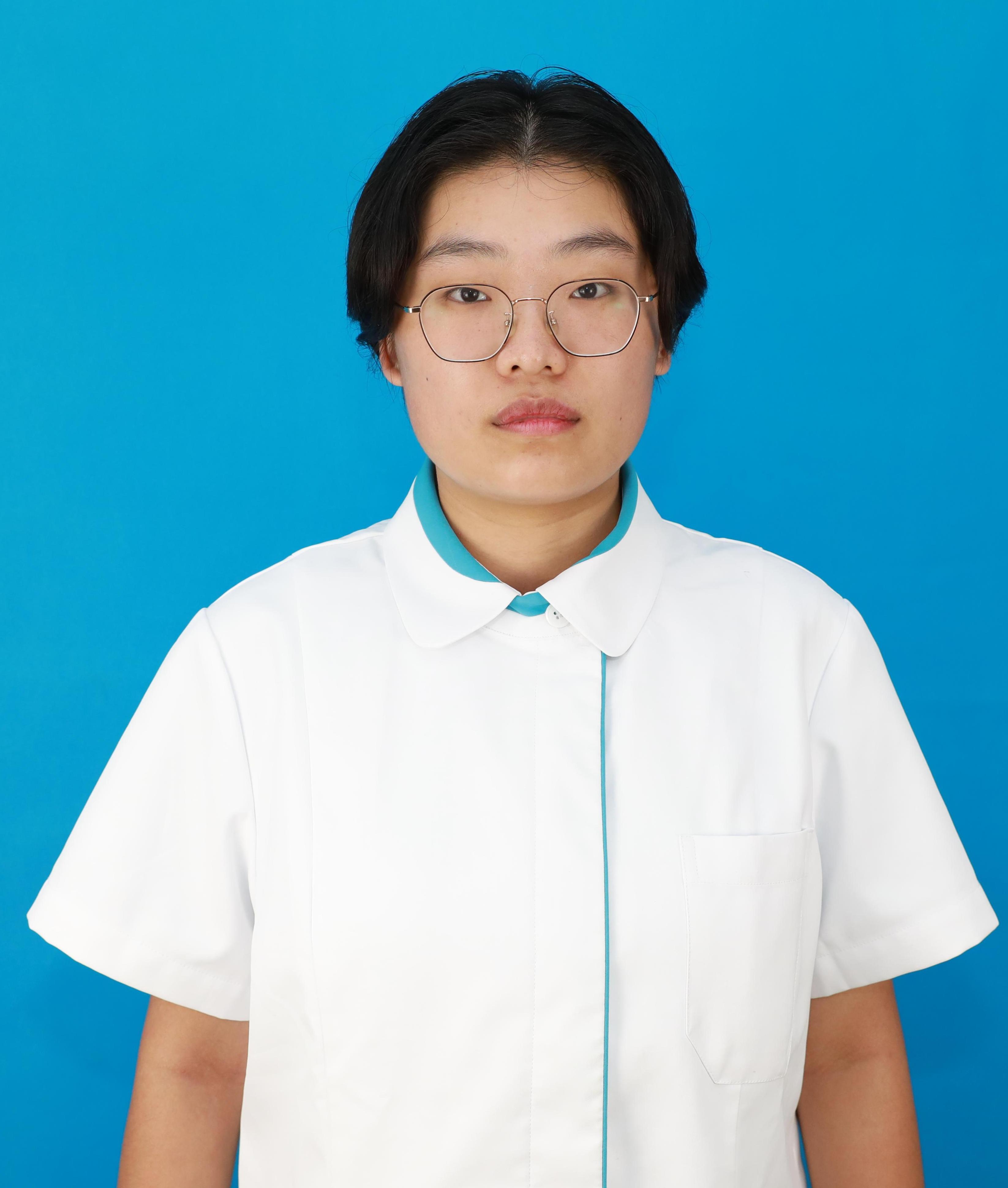 齐岩强-13980-护士-肿瘤盆腔病区.JPG